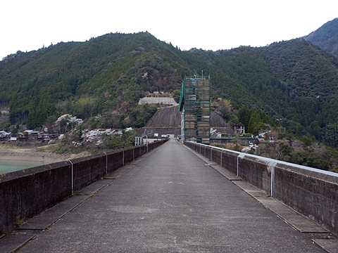 風屋ダム